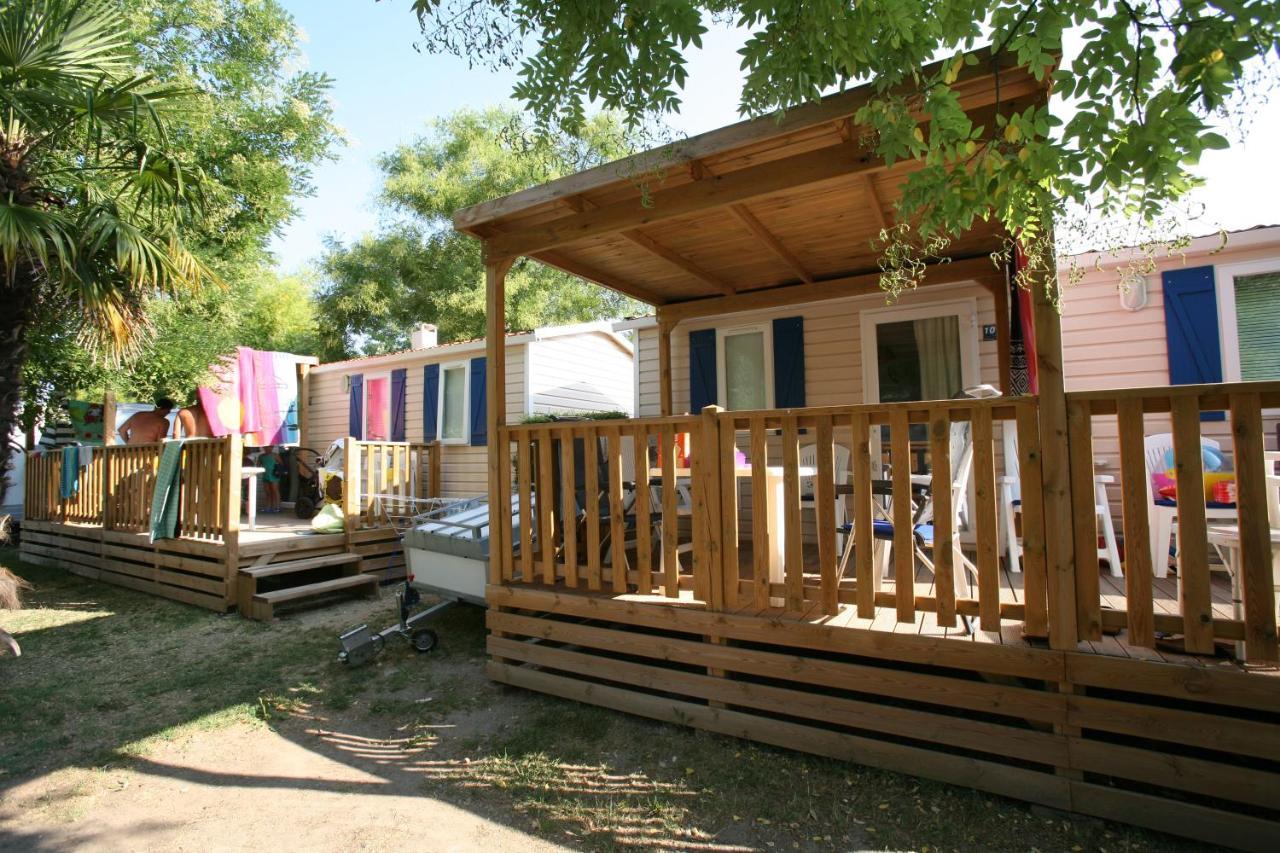 Happy Camp Mobile Homes In Centro Vacanze Bi Village Fažana Eksteriør bilde