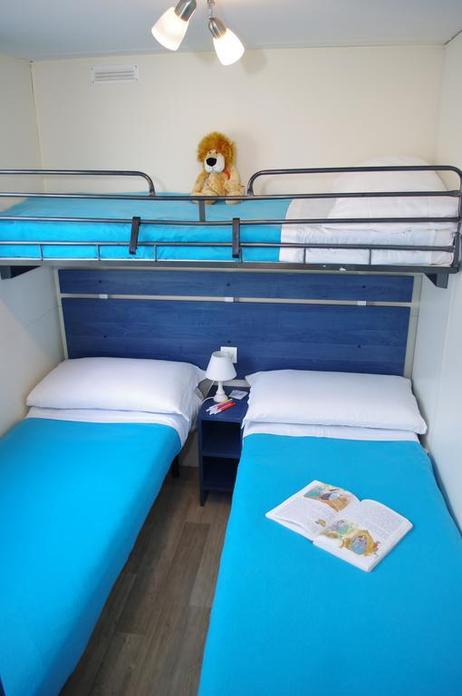 Happy Camp Mobile Homes In Centro Vacanze Bi Village Fažana Rom bilde
